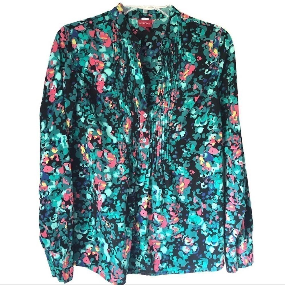 Merona long sleeve flower detail button blouse